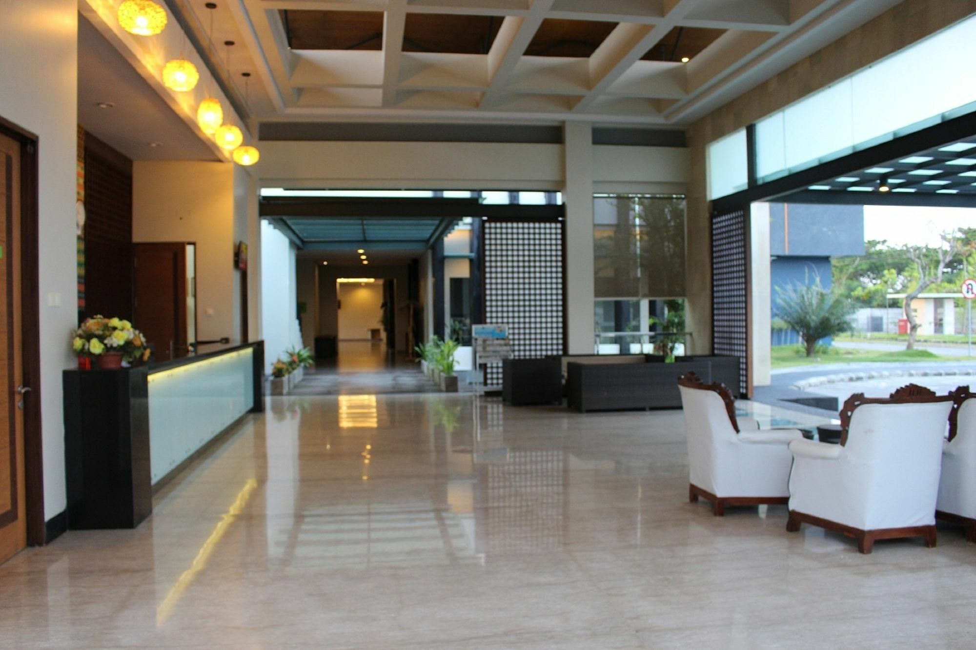 Illira Lite Praya Lombok Hotel Exterior photo